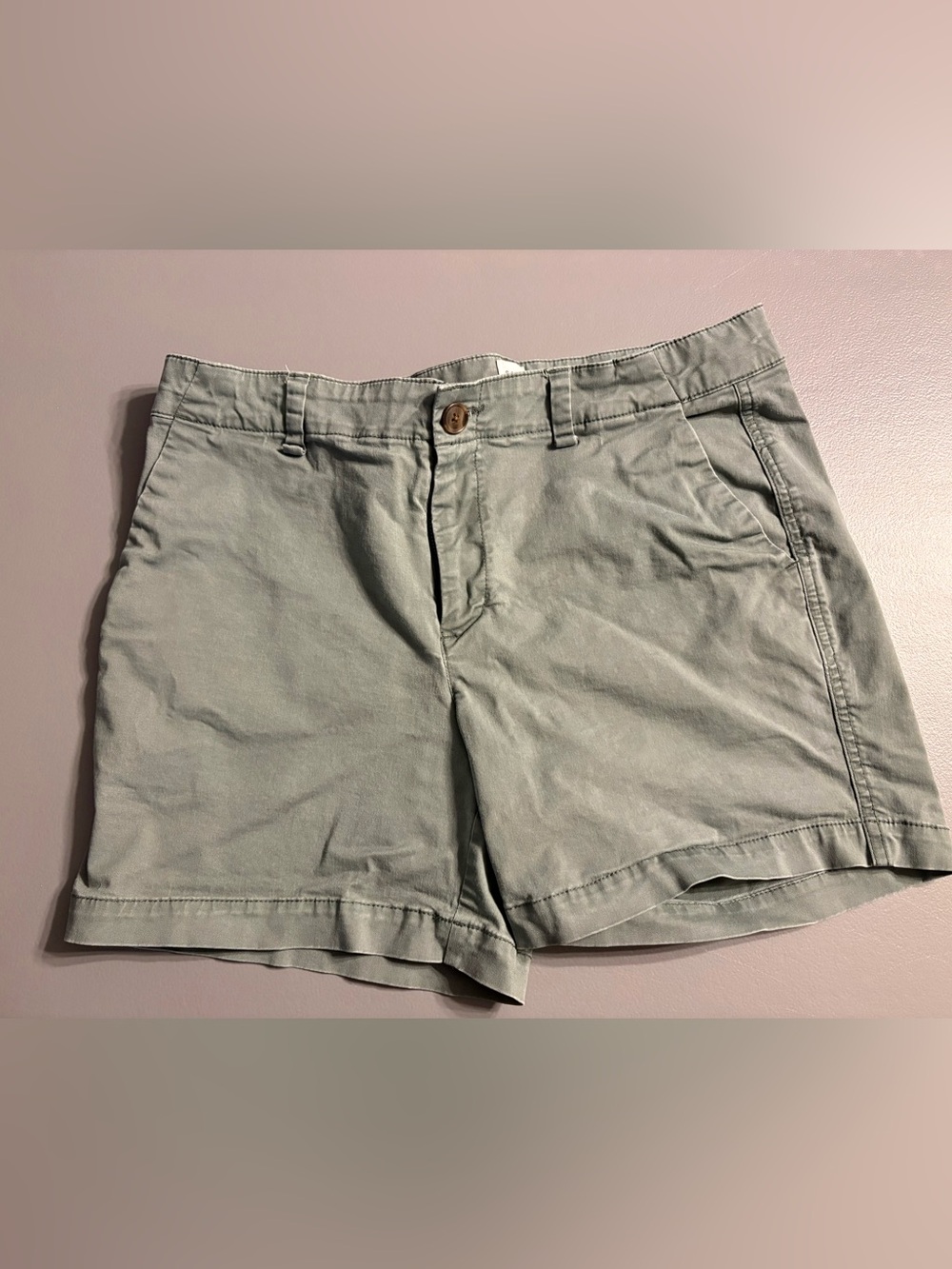 GAP Women's Flat Front Shorts in Light Olive